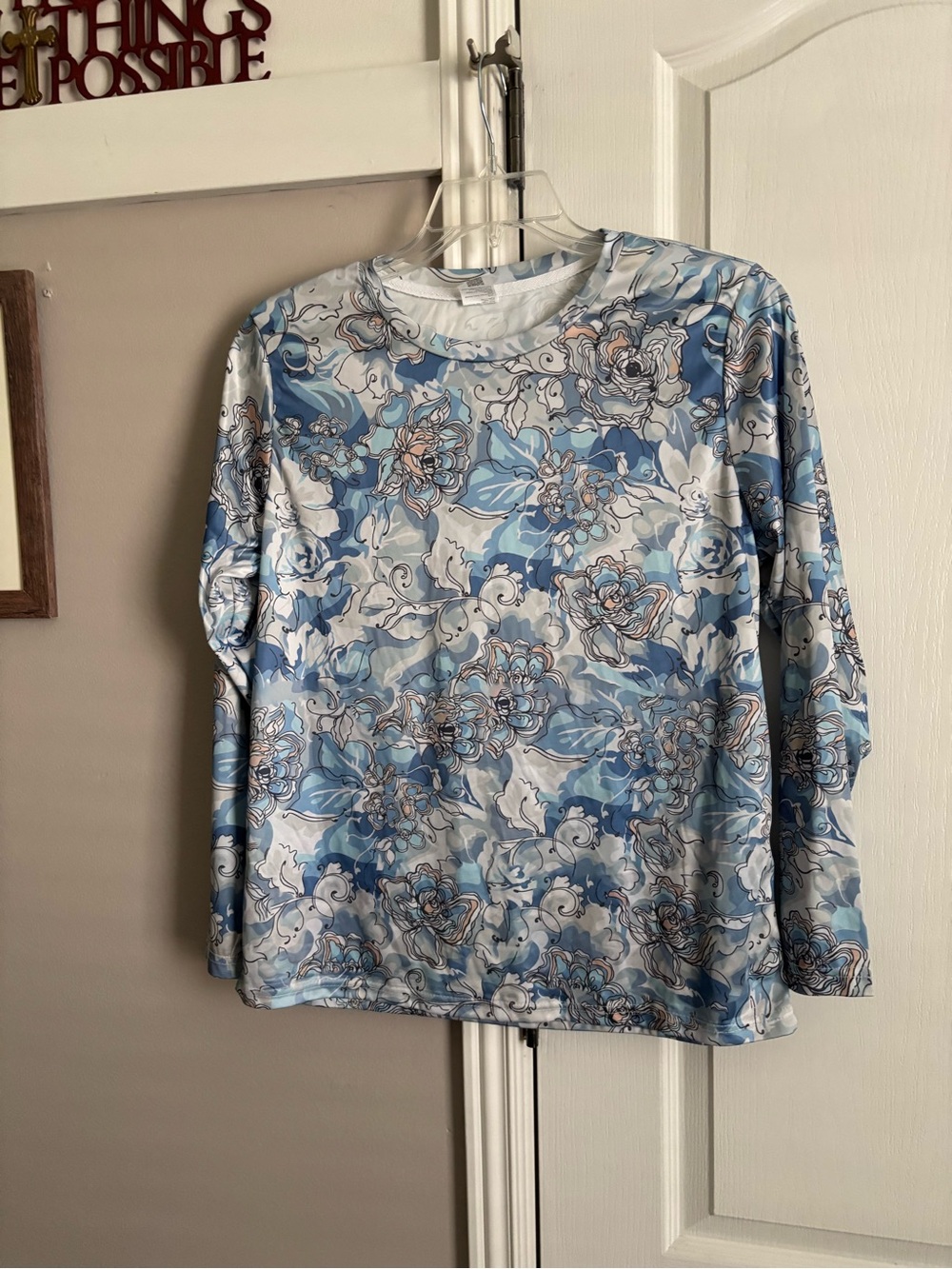Floral Long-Sleeve Tee in Light Blue